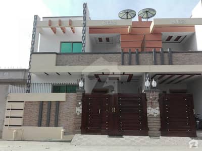 Here Is A Good Opportunity To Live In A Well-Built House Here Is A Good Opportunity To Live In A Well-Built House