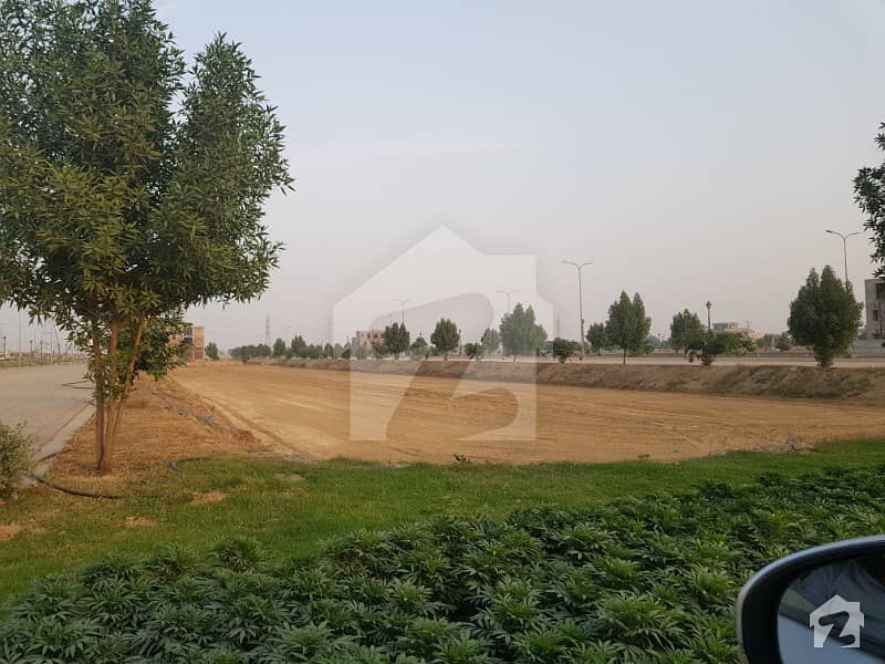 5 Marla Plot for Sale on Cheap Prices in Lake City  Sector M8