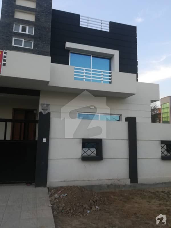 35x70 New house for rent