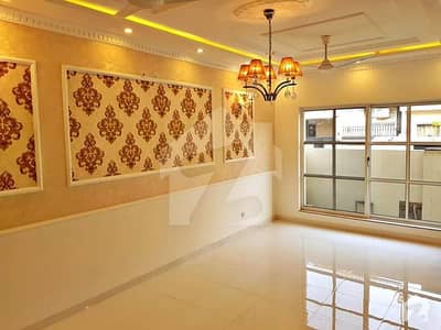 5 Marla Luxury Villa For Sale 5 Marla Luxury Villa For Sale
