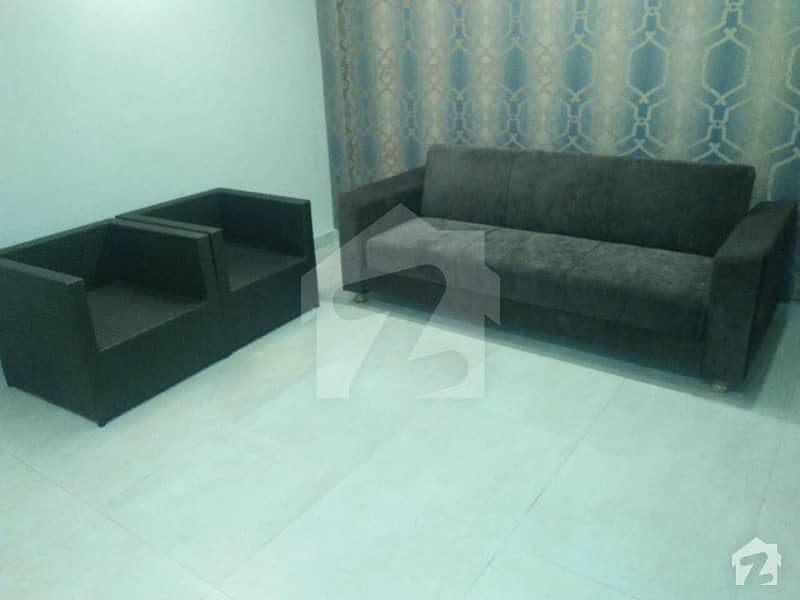 1 BED FURNISHED FLAT IN SECTOR C