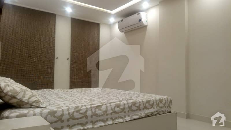 1 BED FURNISHED FLAT AVALABLE FOR RENT
