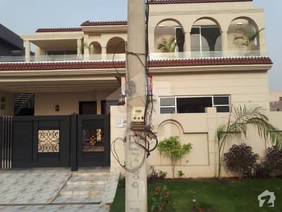 1 Kanal Brand New Design In State Life Phase 1 Block E 1 Kanal Brand New Design In State Life Phase 1 Block E