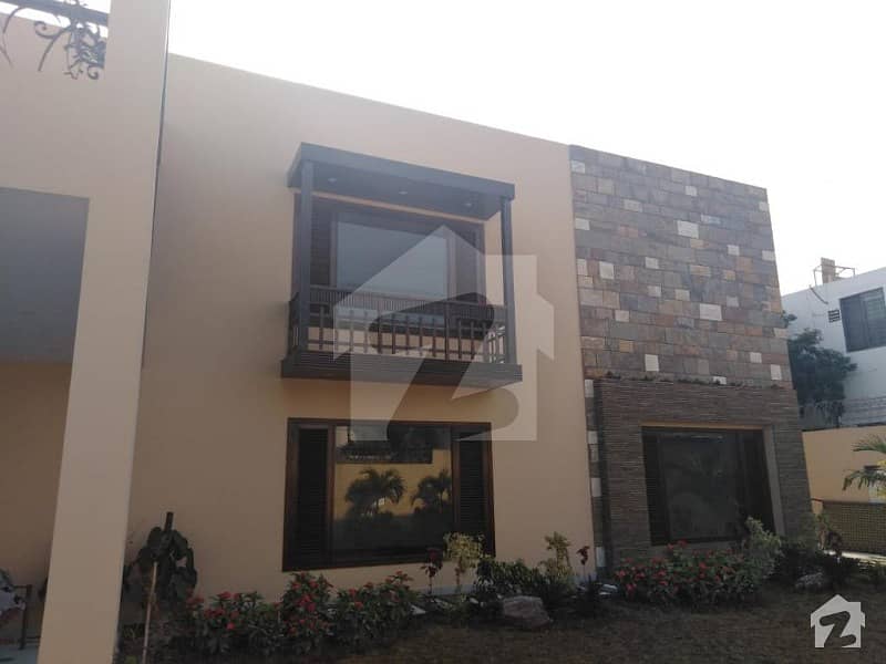6 Bedroom 1045 Square Yards Bungalow With Swimming Pool Is Available For Sale At Dha Phase 5