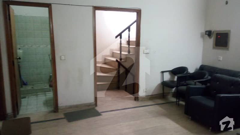 4 Marla Flat 2 Rooms With 2 Bathroom Best For Office