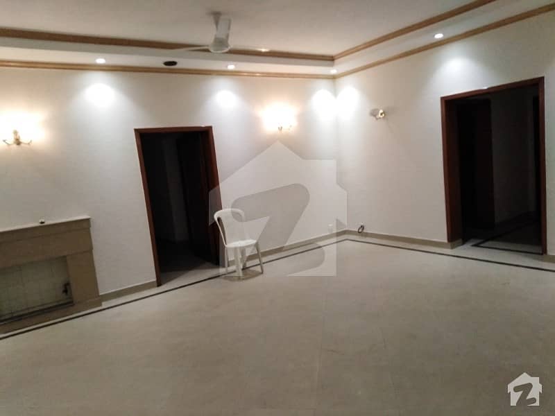 Ideal Location Near To Ring Road 1 Kanal Upper Portion For Rent In State Life Housing Society Lahore Phase 1