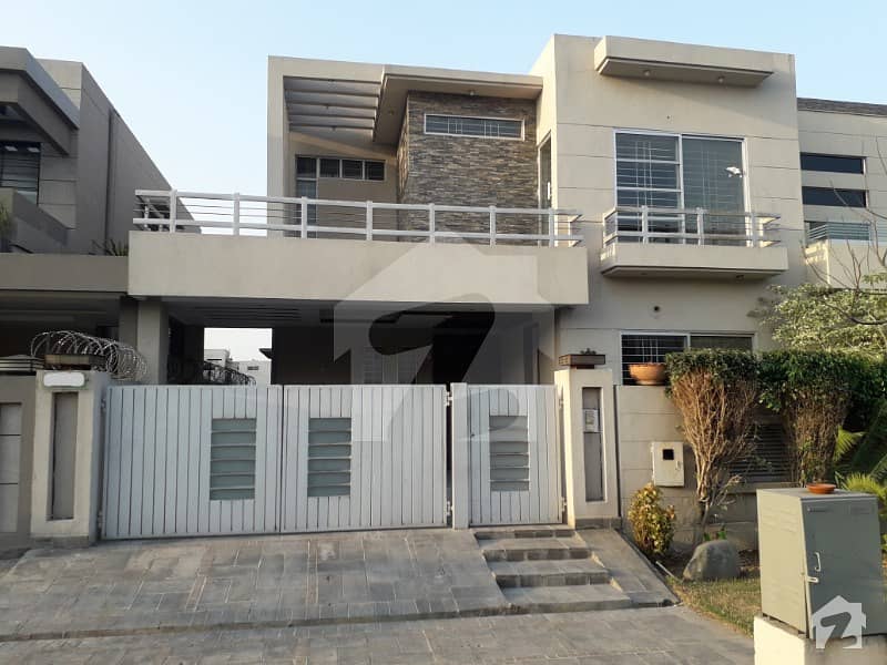 10 Marla Beautiful House For Rent In Dha Lhore