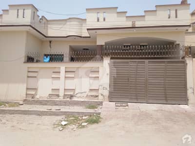 Here Is A Good Opportunity To Live In A Well-Built Here Is A Good Opportunity To Live In A Well-Built