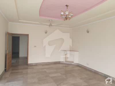 Upper Portion Is Available For Rent Upper Portion Is Available For Rent