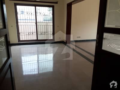 10 Marla Full House Phase 4 Dha Lahore Cantt 10 Marla Full House Phase 4 Dha Lahore Cantt