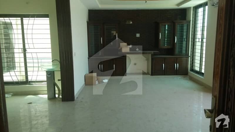 23 Marla Corner House Available For Sale In Johar Town