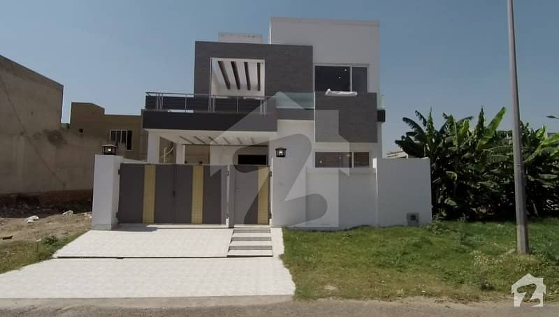 10 Marla New House With Basement For Sale In Air Avenue Dha Phase 8