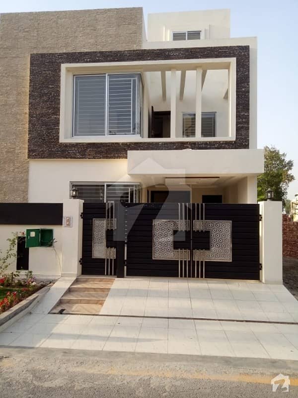 5 Marla Luxury House For Sale In Bahria Nasheman Society Lahore