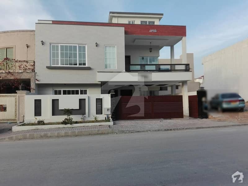 House Is Available For Sale In Bahria Town Phase 5