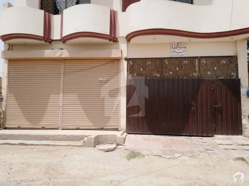 Here Is A Good Opportunity To Live In A Well-built House Here Is A Good Opportunity To Live In A Well-built House