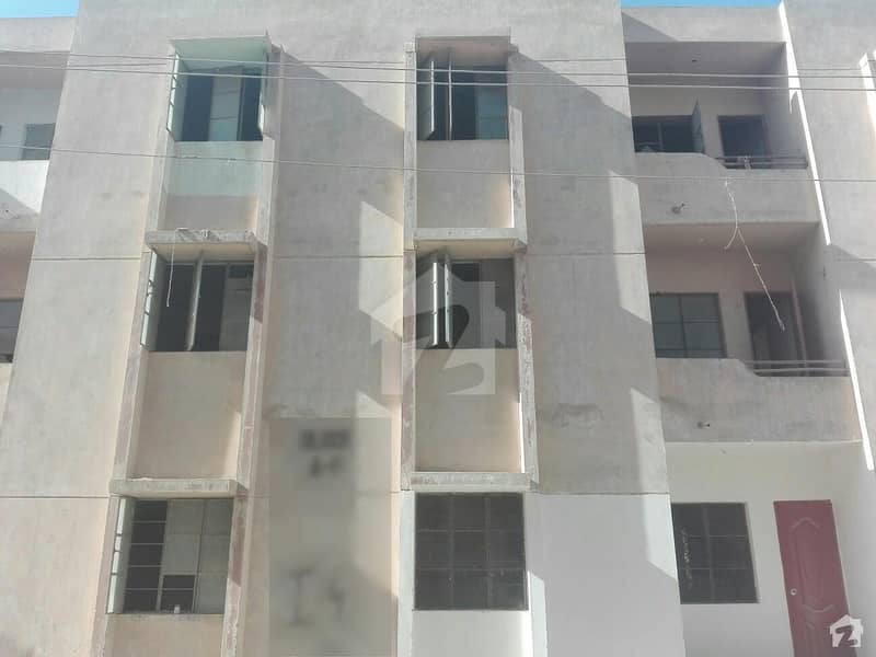 The Best Apartment For Living Purpose At Labour Square Behind Gulshan. e. maymar