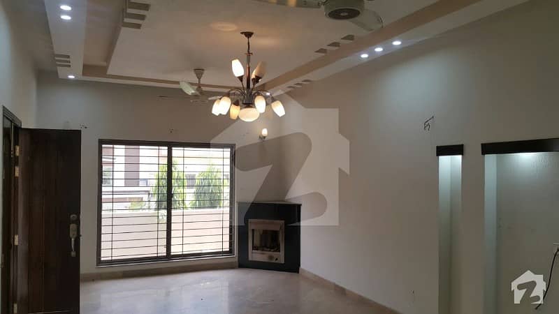 Fabulous 5 Marla Outclass House For Rent In Dha Lahore