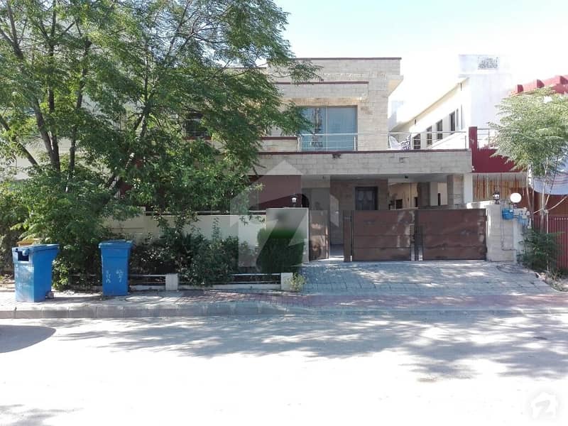 House Is Available For Sale In Bahria Town Phase 5