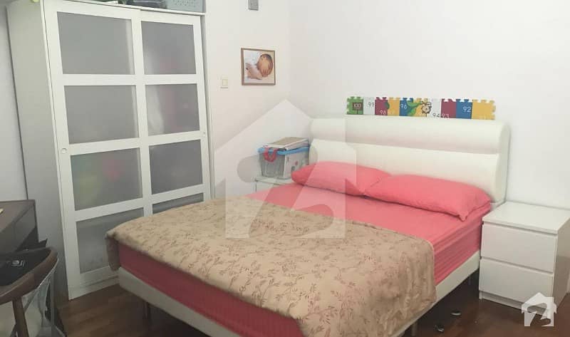 Furnished Room For Paying Guest