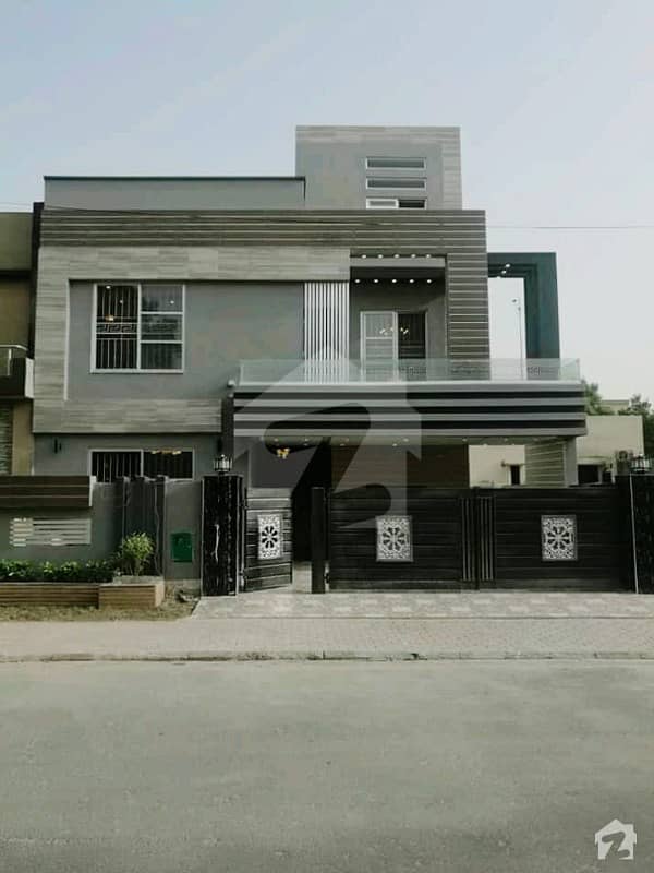 15 Marla Corner Brand New Stylish Design House Sale In Bahria Town Lahore Sector C
