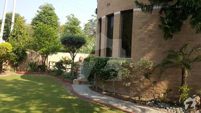 Falcon Enclave Main Lahore Cantt 32 Marla 800 Yards House For Sale