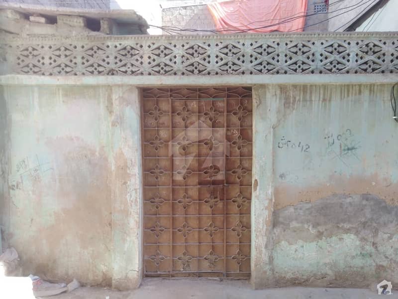 گوليمار کراچی میں 2 کمروں کا 3 مرلہ مکان 65 لاکھ میں برائے فروخت۔