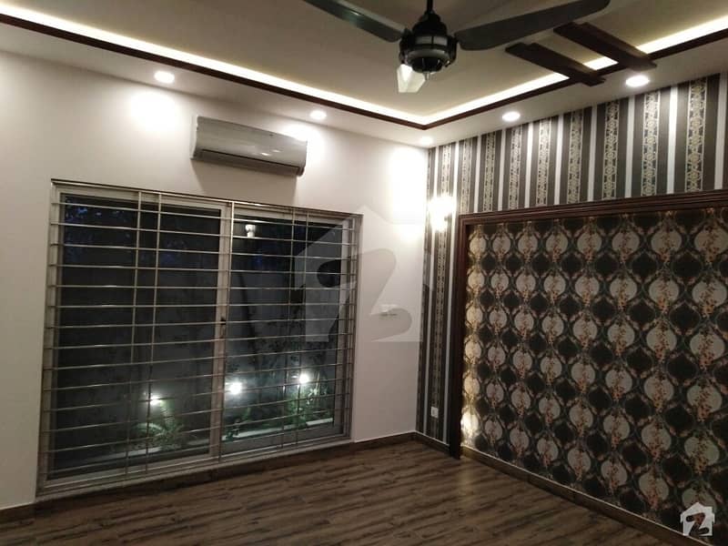 ای ایم ای سوسائٹی ۔ بلاک ایف ای ایم ای سوسائٹی لاہور میں 5 کمروں کا 1 کنال مکان 95 ہزار میں کرایہ پر دستیاب ہے۔