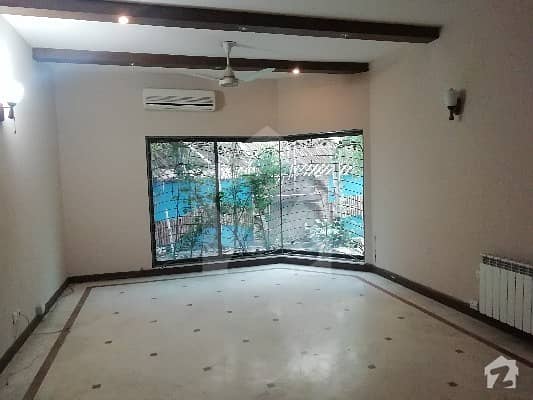 1 Kanal Super Villa House For Rent In DHA Phase 4