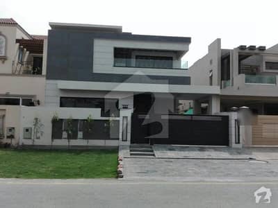 Well-Built House Available in Good Location Well-Built House Available in Good Location