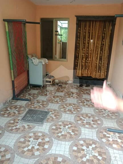 تاجپورہ لاہور میں 3 کمروں کا 3 مرلہ مکان 70 لاکھ میں برائے فروخت۔
