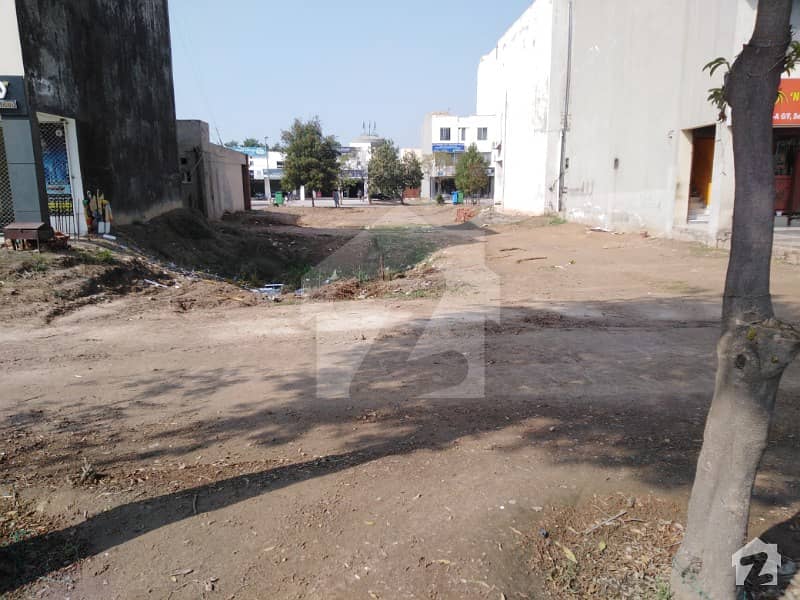 5 Marla Main Boulevard Commercial Plot Near Talwar Chowk