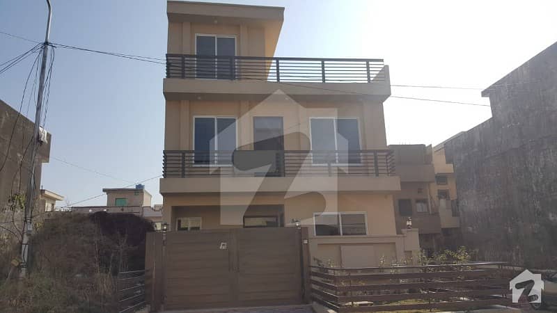 25x40 House For Sale In G-13