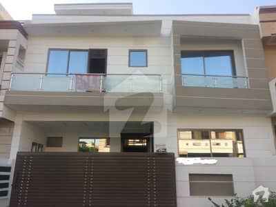 30x60 House Is Available For Sale At G-13 30x60 House Is Available For Sale At G-13