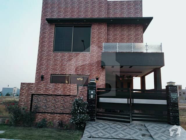 2-BedRooms 6-Marla Lower Portion For Rent in PAF Offices Colony Lahore .
