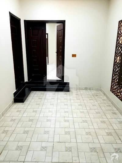 Beautiful Upper Portion For Rent In Old Officers Colony Near Vip Store Saddar Cantt Lahore. Beautiful Upper Portion For Rent In Old Officers Colony Near Vip Store Saddar Cantt Lahore.