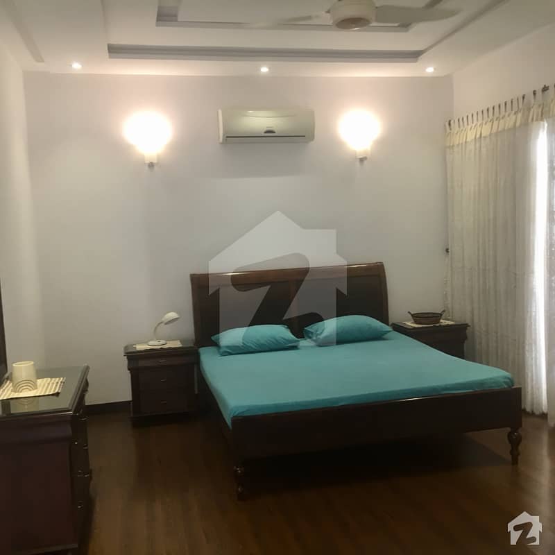 1 Luxury Bedroom Fully Furnished Room In Dha Phase 5 Near To Jalal Sons