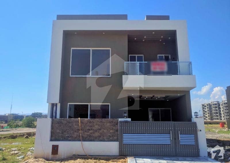 Urgent 5 Marla House For Sale