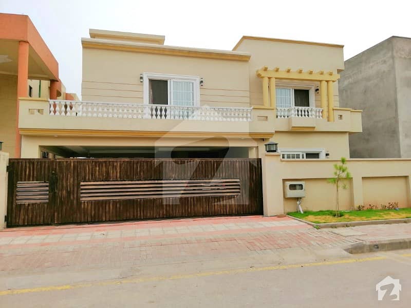 1 Kanal beautiful House For Sale In Bahria Town 1 Kanal beautiful House For Sale In Bahria Town