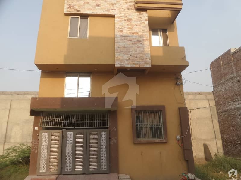 Here Is A Good Opportunity To Live In A Well- Build House In Ideal Town Sargodha Road