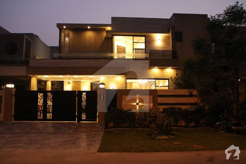 Syed Brothers offer 10 Marla with fully Basement Beautiful and Luxury House For Rent