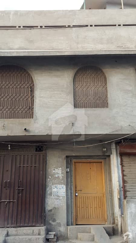 شاہدرہ لاہور میں 4 کمروں کا 5 مرلہ مکان 23 ہزار میں کرایہ پر دستیاب ہے۔