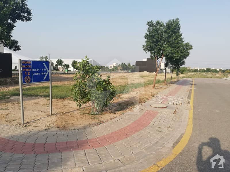8 Marla Main Boulevard Commercial Plot At Hot Location For Sale