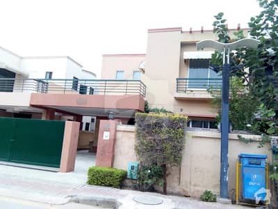 Safari 3 Good Condition 220 Series 3 Bed House Available For Sale Safari 3 Good Condition 220 Series 3 Bed House Available For Sale