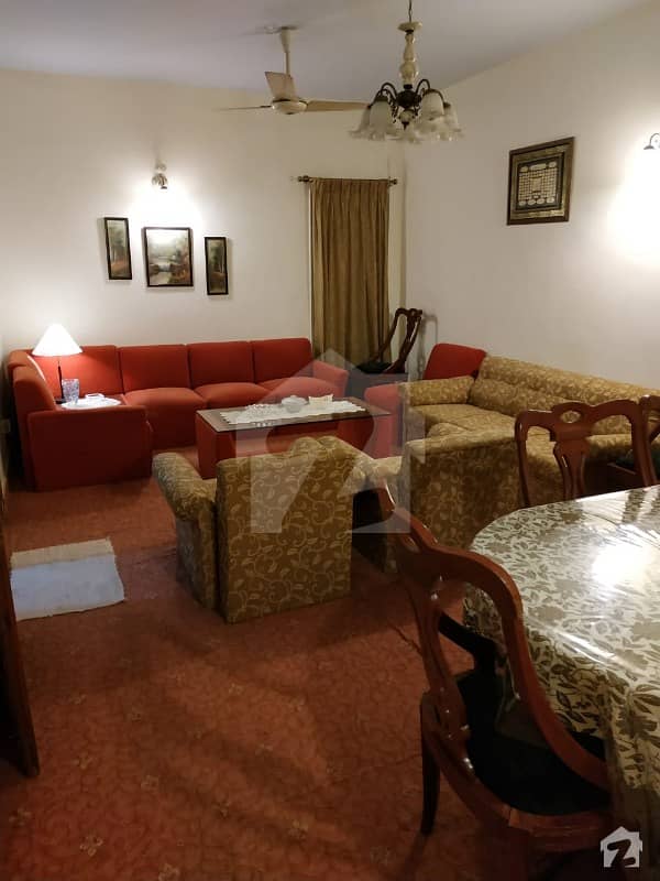 ہل پارک کراچی میں 3 کمروں کا 6 مرلہ فلیٹ 1.55 کروڑ میں برائے فروخت۔