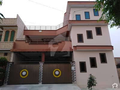Here Is A Good Opportunity To Live In A Well-Built House Here Is A Good Opportunity To Live In A Well-Built House
