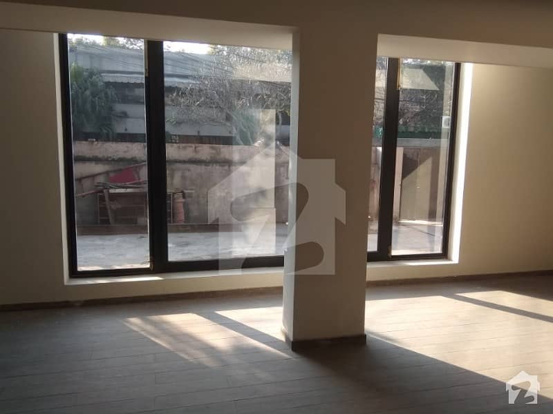 Al Noor Offer Commercial Paid House For Rent In Gulberg