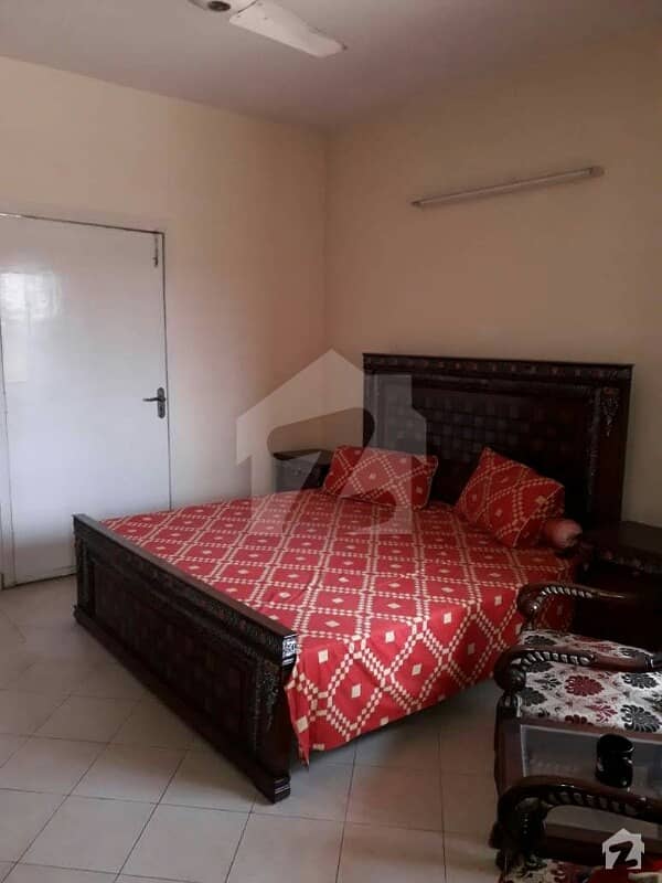 پنجاب گورنمنٹ سرونٹ سوسائٹی لاہور میں 3 کمروں کا 10 مرلہ مکان 1. 32 کروڑ میں برائے فروخت۔