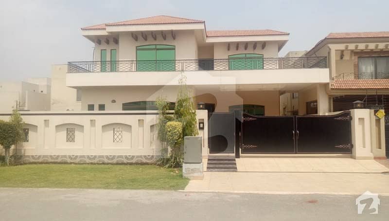 Syed Brothers Offer 1 Kanal Fully Basement Royal Place Out Class Modern Luxury Bungalow For Sale In Dha Phase V