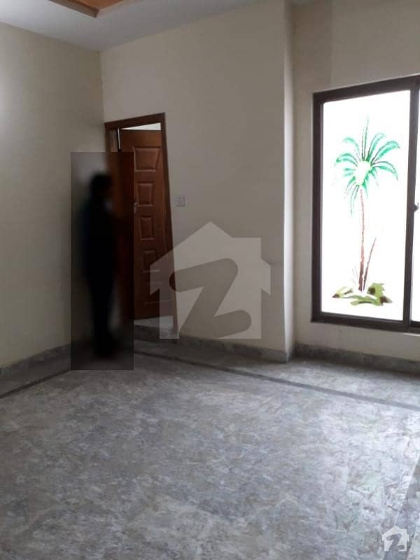 2.5 Marla Semi Commercial House Near Ameer Chowk, College Rd Lhr
