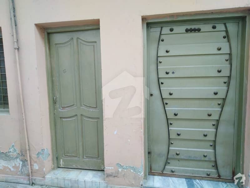 گُل بہار پشاور میں 5 کمروں کا 3 مرلہ مکان 55 لاکھ میں برائے فروخت۔